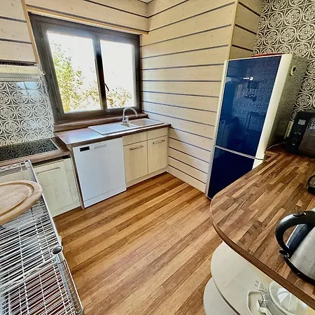 En Front De Au Lavandou Avec Vue Panoramique - Fr-1-816-16 Apartamento